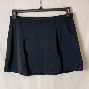 Liz Claiborne Swim Skirt - M
